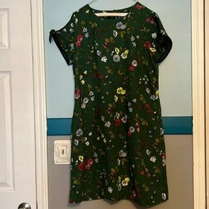 Ann Taylor Dress Size 14 Petite Never Worn with tags.